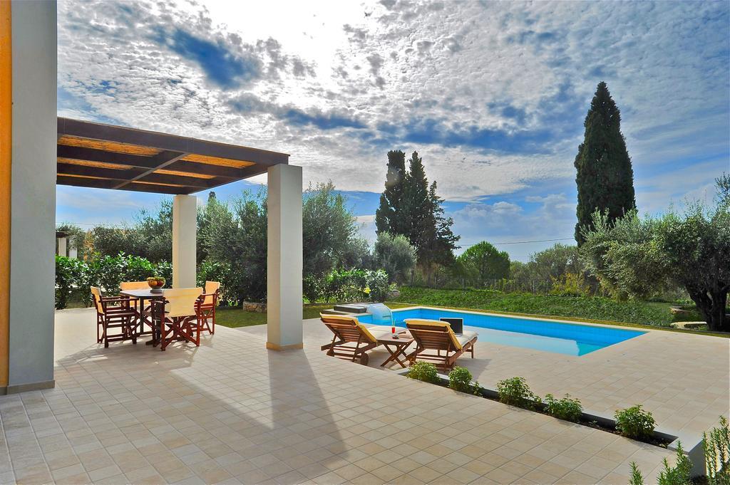 Elaia Villas Minia Zimmer foto